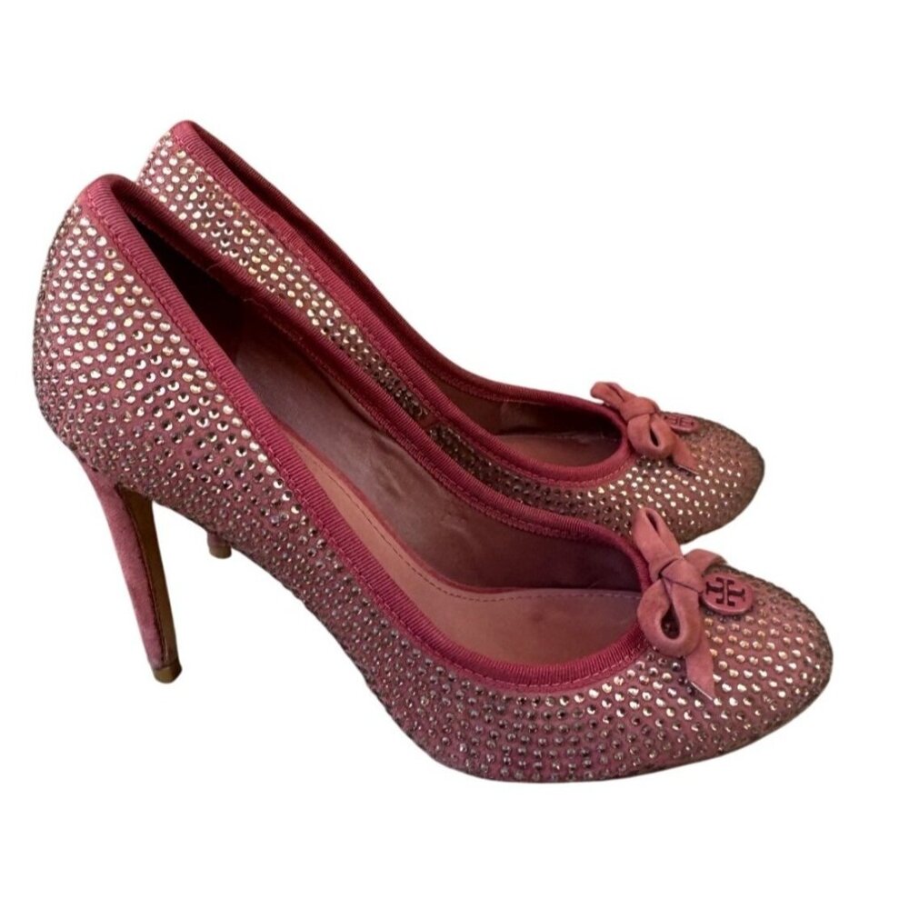 Tory Burch Phoenix Charm Logo Pumps Size 6.5 Pave Crystal Conceria Cameo Shoes